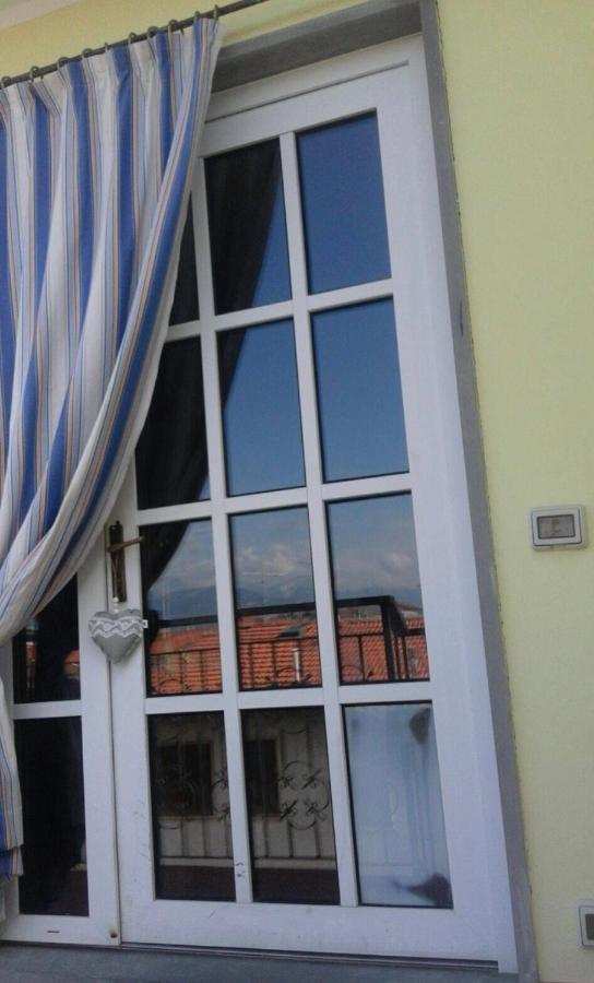 Splendida E Incantevole Casa A Due Passi Dal Mare Viareggio Exterior photo